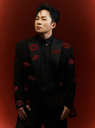 Ca sĩ Tùng Dương